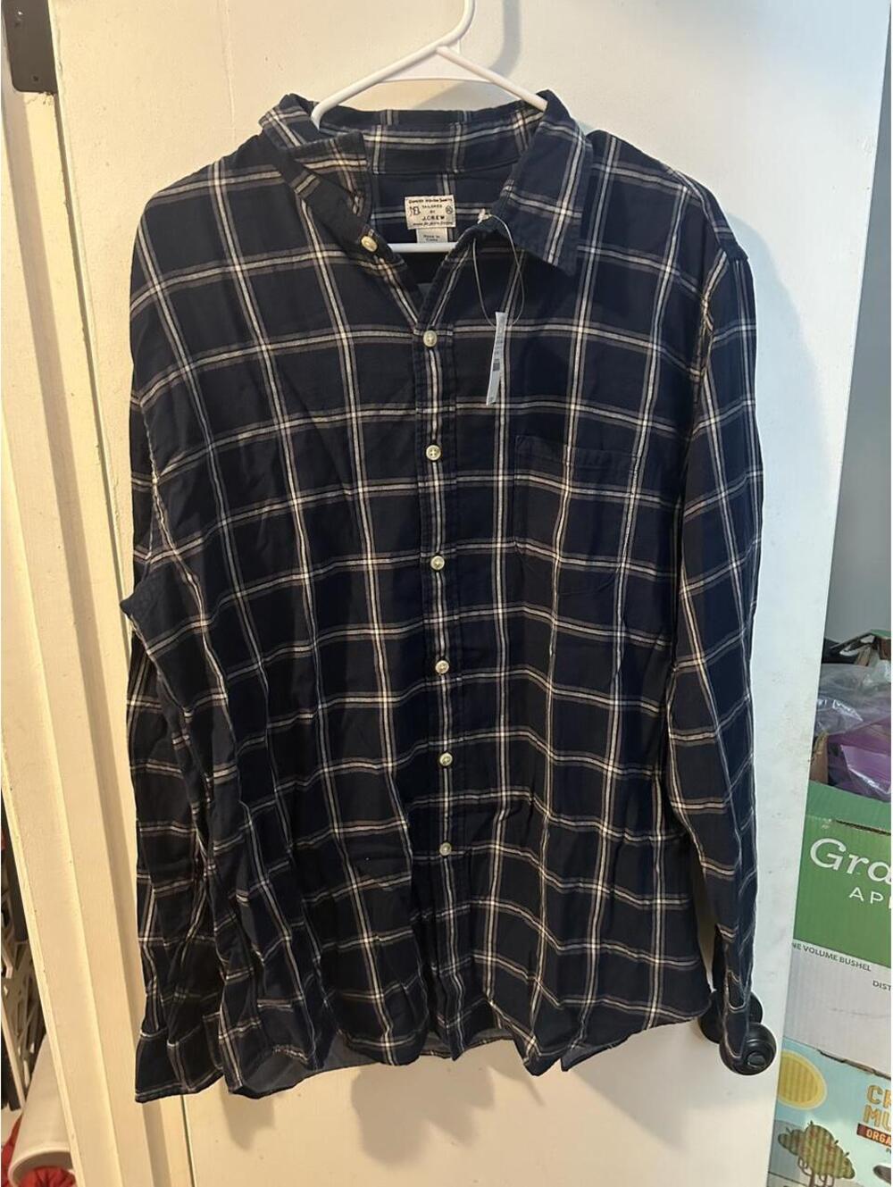 NWT J. Crew 100% cotton Navy and white plaid button-up shirt size XL